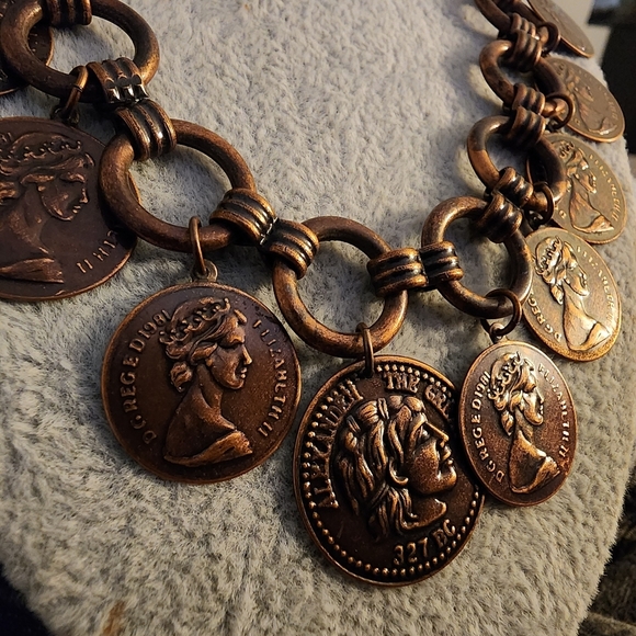 Vintage Copper Tone Foriegn Coin Charm Statement Necklace Bracelet Set Roman EUC - Picture 8 of 11